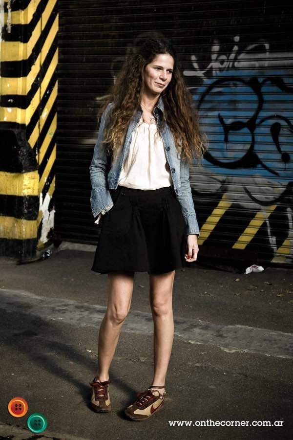 Loli, 27 años, visual merchandiser.