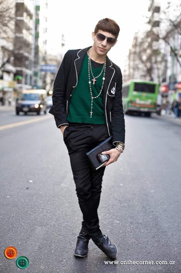 Julián, 22 años, Actor
