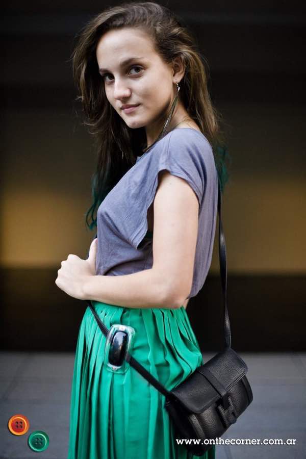 zoe, 18 años, Estudiante.