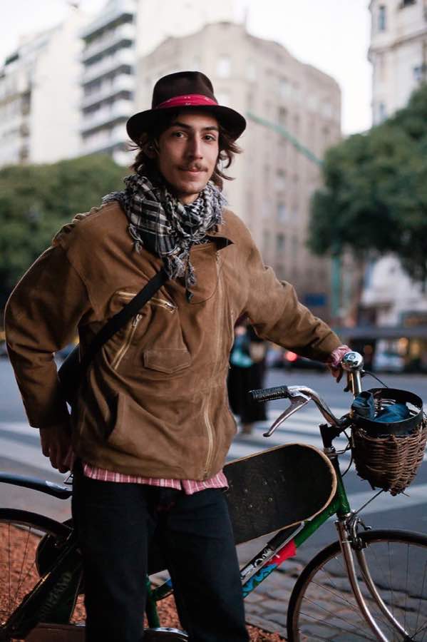 matias, 23 años, estudiante de paisajismo.