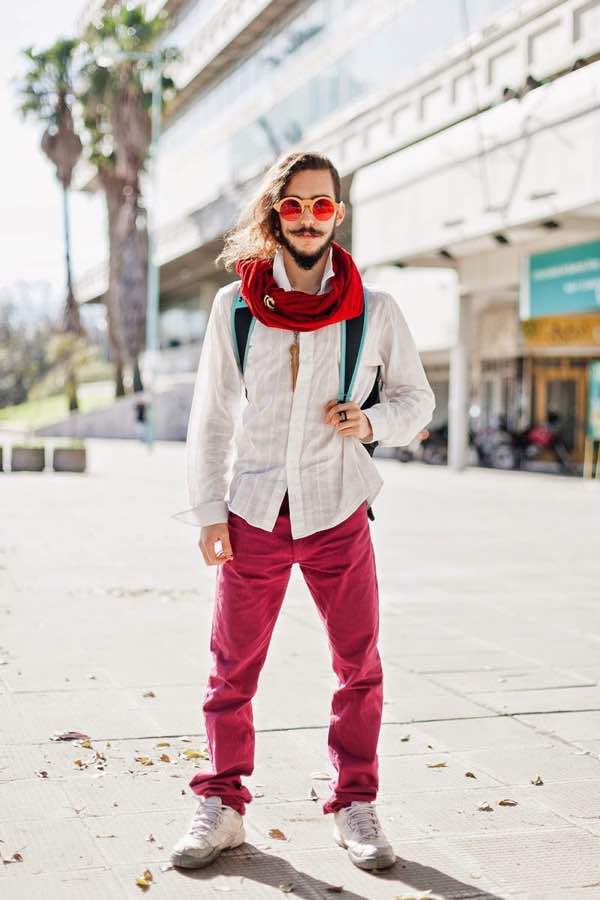 Tom, 23 años, estudiante de diseño industrial.