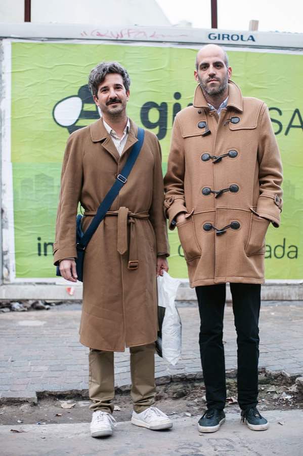 Alerto y Bernardino, 36 años, profesor de diseño de producto y maestro de primaria.